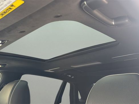 Used 2024 Genesis G90 3.5T image 15