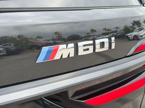 Certified 2025 BMW X7 M60i image 12