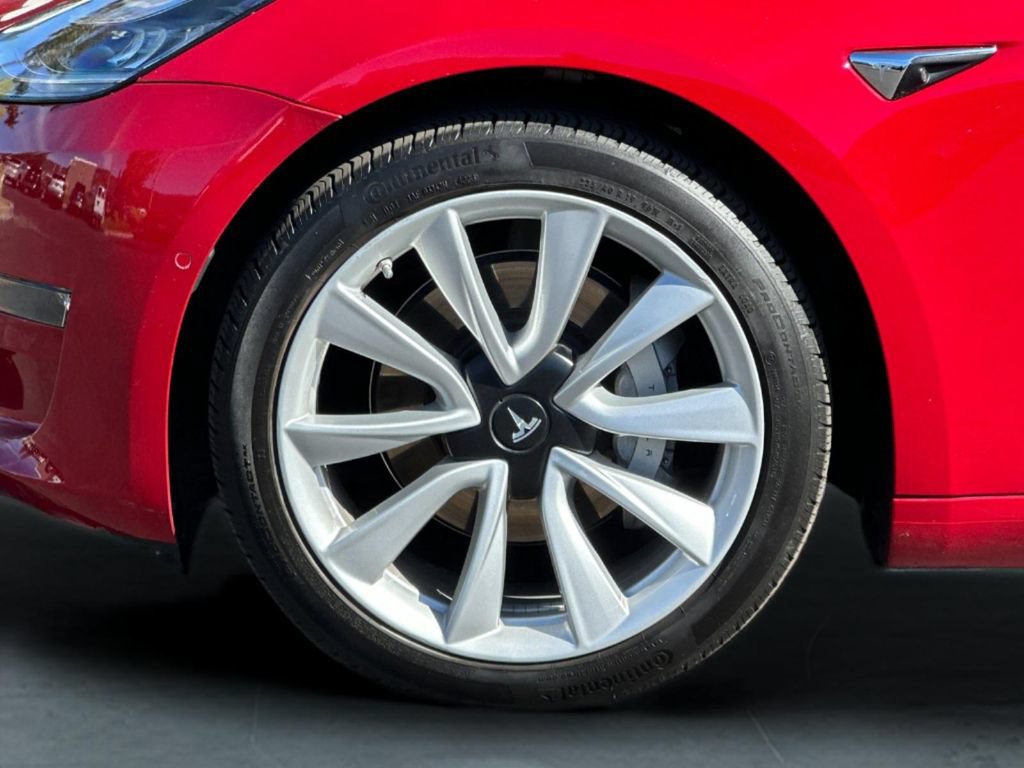 Used 2020 Tesla Model 3 Long Range AWD/4WD image 30