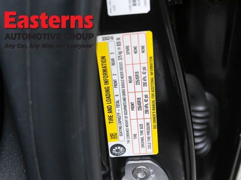 Used 2022 Tesla Model 3 Long Range image 32