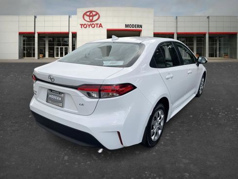 Certified 2026 Toyota Corolla LE FWD image 5