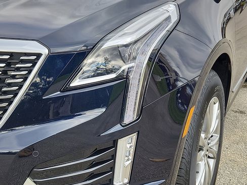 Certified 2021 Cadillac XT5 Premium Luxury image 11