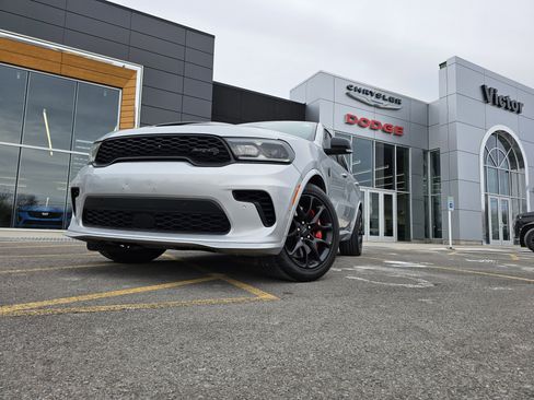 Used 2025 Dodge Durango SRT Hellcat image 2