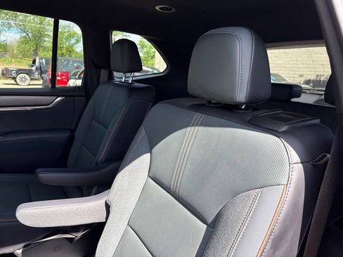 Used 2024 GMC Acadia AT4 w/ LPO, Floor Liner Package AWD/4WD image 20