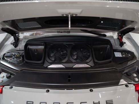 Used 2018 Porsche 911 GT3 RWD image 51