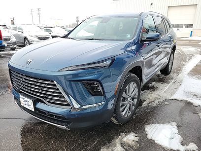 Used 2025 Buick Enclave Preferred w/ Super Cruise Package