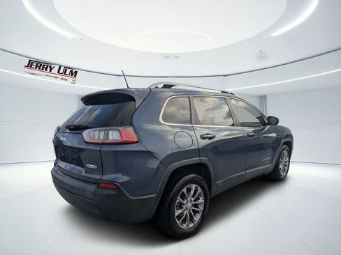 Used 2020 Jeep Cherokee Latitude Plus FWD image 3