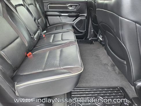 Used 2022 RAM 1500 Laramie AWD/4WD image 16