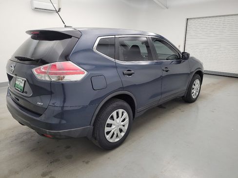 Used 2016 Nissan Rogue S AWD/4WD image 10