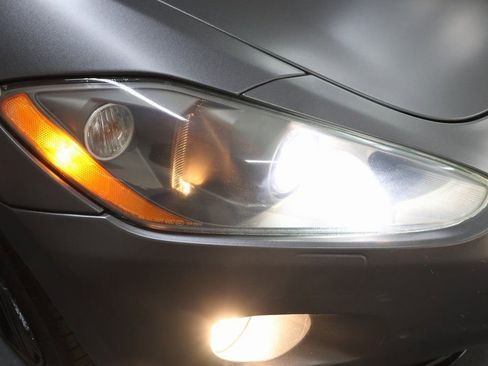 Used 2011 Maserati GranTurismo S image 23