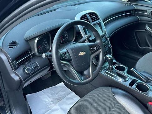 Used 2016 Chevrolet Malibu LT image 13