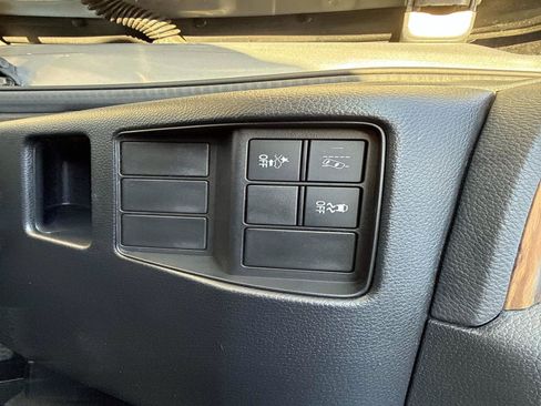 Used 2019 Honda CR-V EX image 35