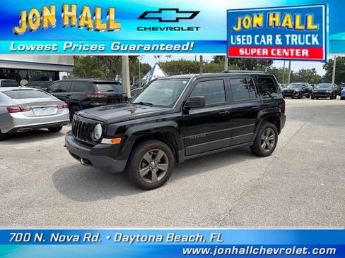 Used 2016 Jeep Patriot Sport w/ Power Value Group AWD/4WD image 2