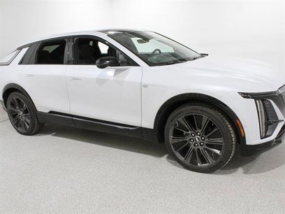 New 2026 Cadillac Lyriq Signature Sport