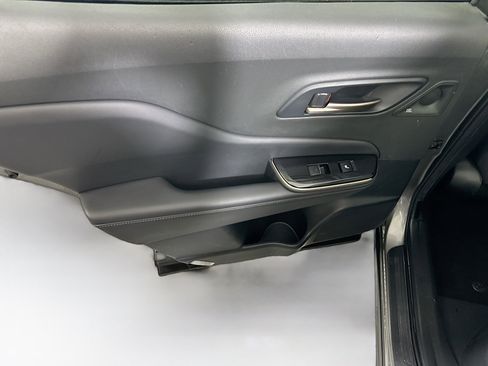 Used 2024 Toyota Crown Limited image 26