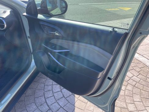 Used 2025 Chevrolet Trax ACTIV w/ Driver Confidence Package image 37