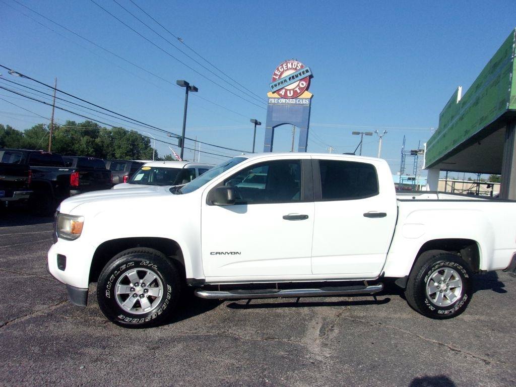 Used 2016 GMC Canyon 2WD Crew Cab w/ Convenience Package image 1