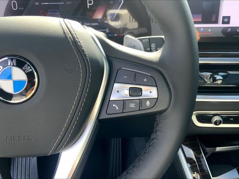 Used 2026 BMW X5 sDrive40i image 36