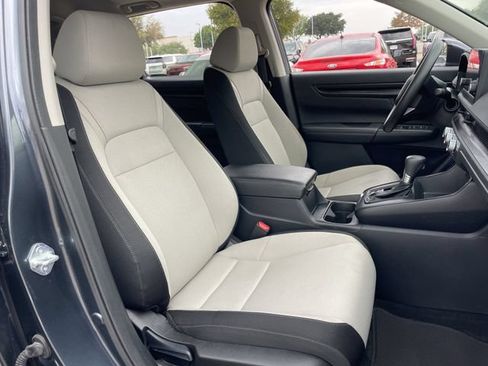 Used 2023 Honda CR-V EX image 26