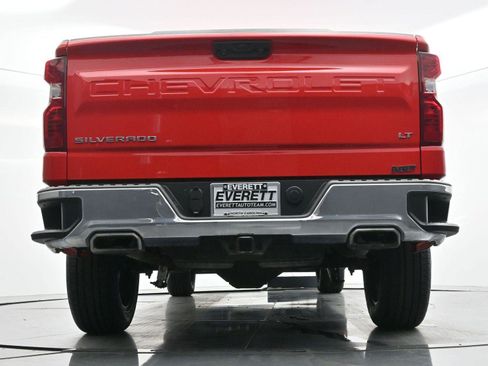 Used 2022 Chevrolet Silverado 1500 LT w/ Z71 Off-Road Package AWD/4WD image 49