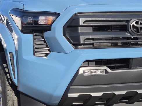 New 2026 Toyota Tacoma SR5 image 20