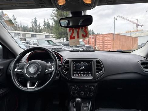 Used 2019 Jeep Compass Trailhawk w/ Leather Interior Group image 38
