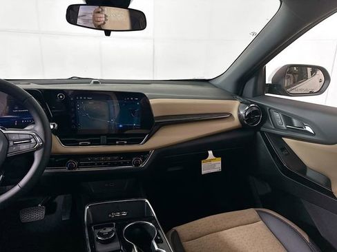 New 2026 Chevrolet Equinox ACTIV image 22