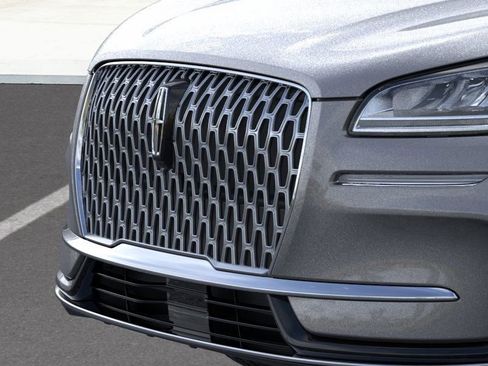 New 2026 Lincoln Corsair Premiere w/ Rear Removable Package Tray image 17