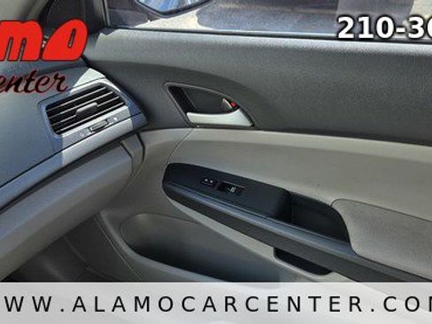 Used 2009 Honda Accord LX-P image 39