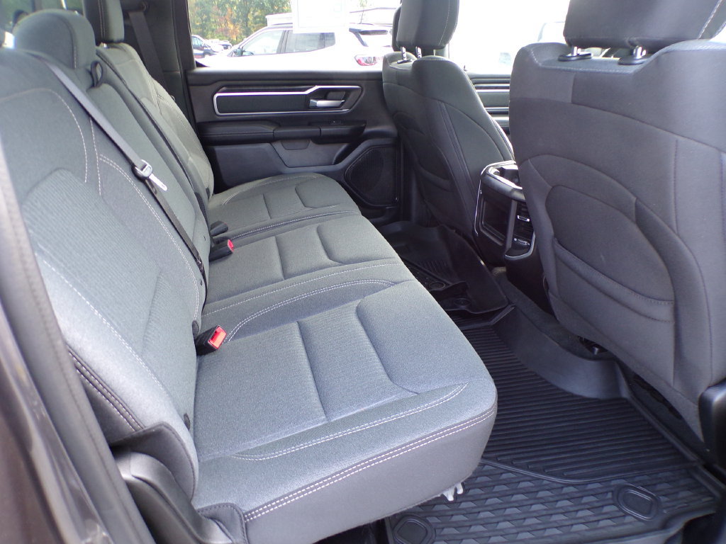 Used 2022 RAM 1500 Big Horn AWD/4WD image 8