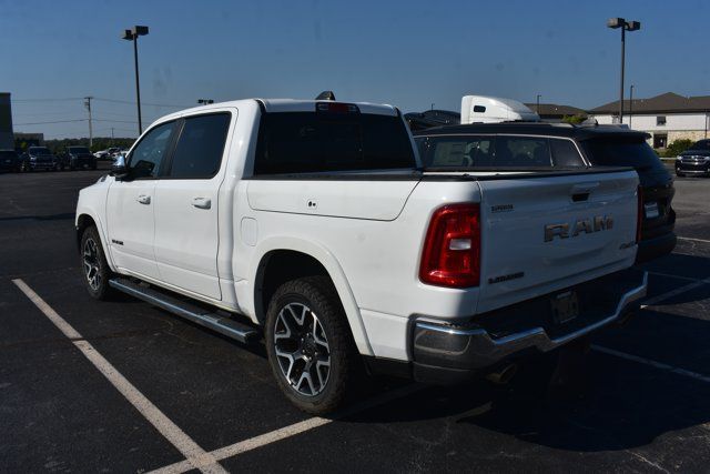 Used 2025 RAM 1500 Laramie AWD/4WD image 6