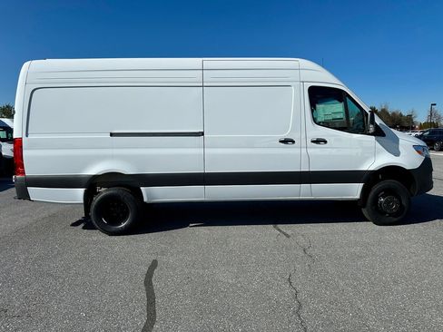 New 2026 Mercedes-Benz Sprinter 3500 image 3
