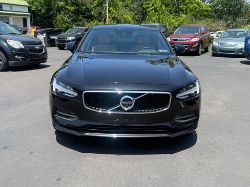 Used 2017 Volvo S90 T6 Momentum w/ Vision Package AWD/4WD image 3