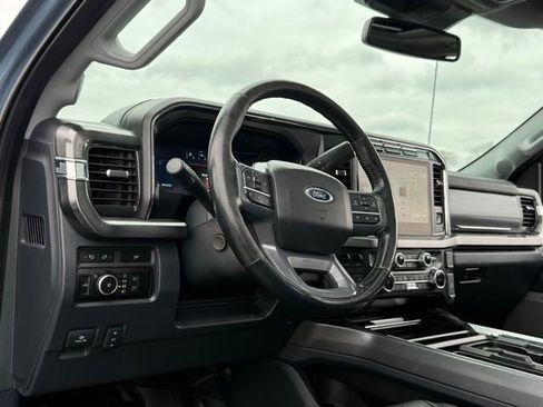 Certified 2023 Ford F250 Lariat w/ Sport Appearance Package image 18