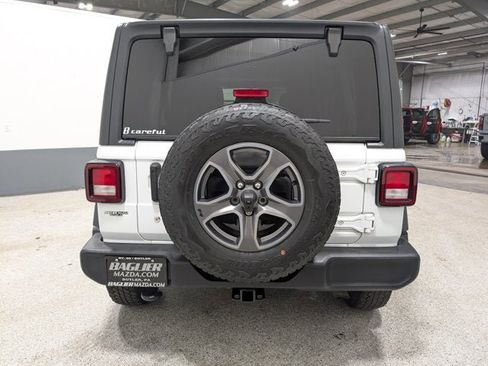 Used 2019 Jeep Wrangler Unlimited Sport S image 4
