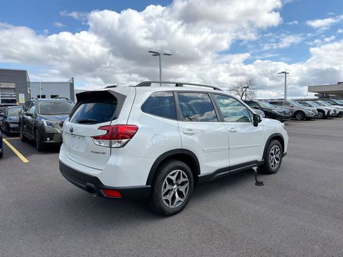Certified 2021 Subaru Forester Premium AWD/4WD image 13