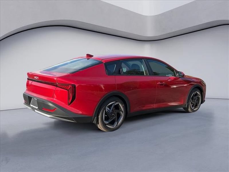 New 2026 Kia K4 GT-Line Turbo FWD image 5