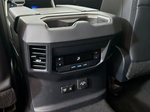 Used 2023 Toyota Sequoia Limited image 26