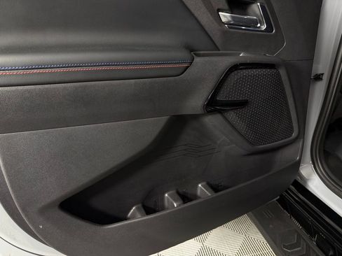 Used 2025 Chevrolet Silverado EV RST AWD/4WD image 26