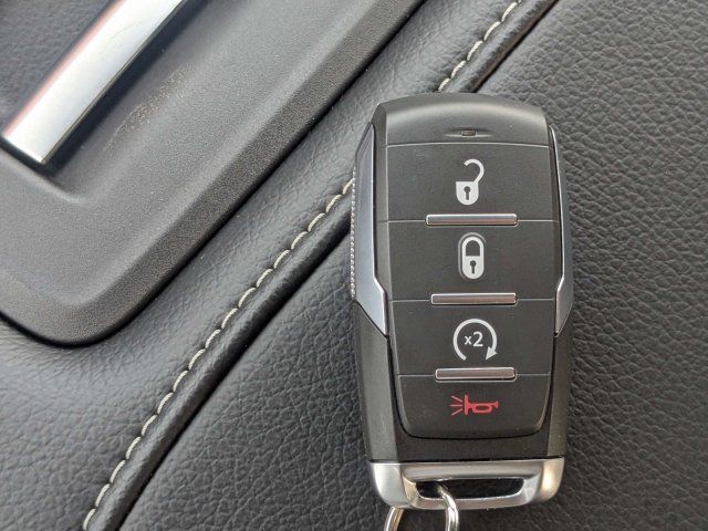 New 2026 RAM 2500 Big Horn AWD/4WD image 32