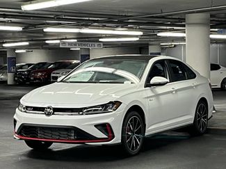 New 2026 Volkswagen Jetta GLI Autobahn FWD video 3