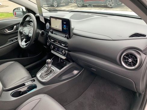 Certified 2023 Hyundai Kona Limited image 11