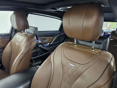 Used 2016 Mercedes-Benz Maybach S 600 image 17