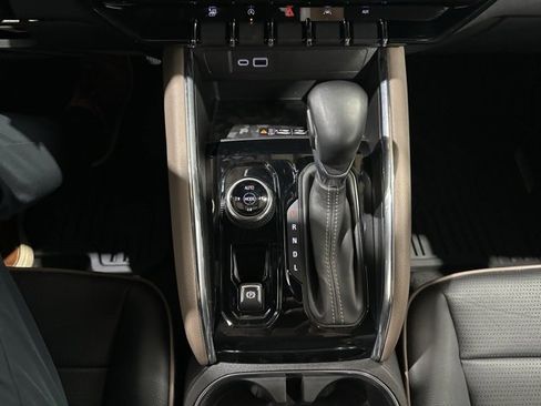 Certified 2023 GMC Canyon Denali image 23