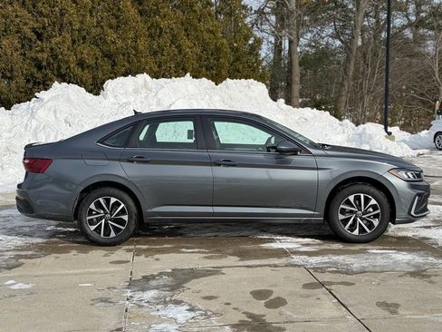 New 2026 Volkswagen Jetta S image 7