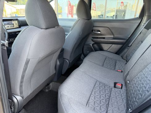 Certified 2025 Nissan Kicks SV image 19