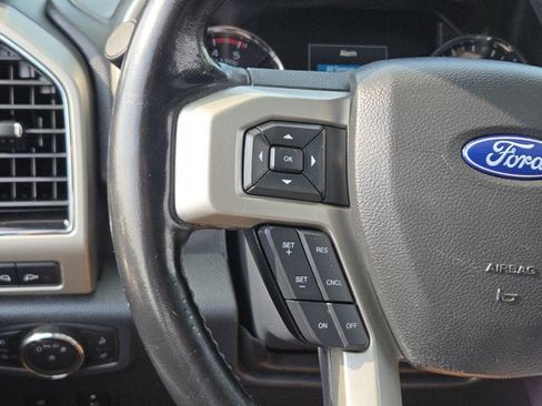 Used 2022 Ford F250 Lariat w/ Lariat Ultimate Package AWD/4WD image 30