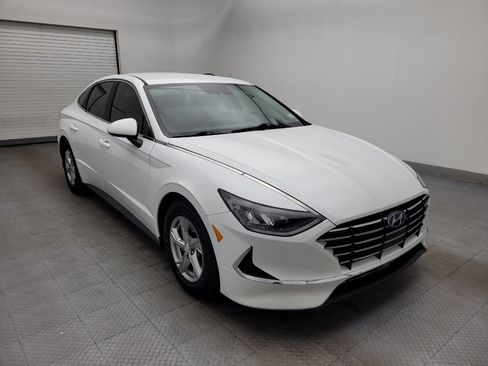 Used 2020 Hyundai Sonata SE w/ Winter Weather Package FWD image 13