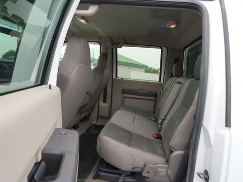 Used 2010 Ford F250 XLT AWD/4WD image 19