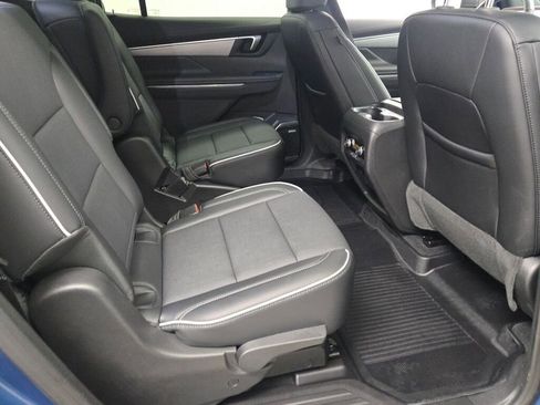 New 2026 Buick Enclave Preferred w/ LPO, Floor Liner Package image 10